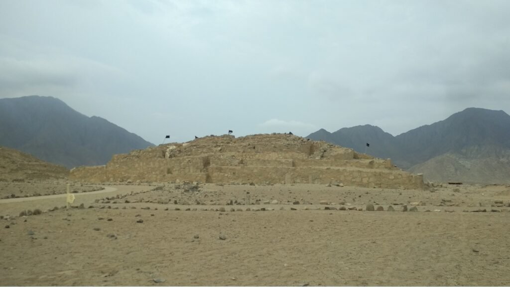 10 Ancient American Structures That Reveal Advanced Forgotten Knowledge