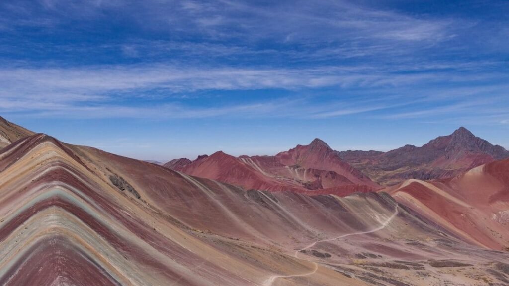 10 Breathtaking Geological Formations You Won't Believe Are Real