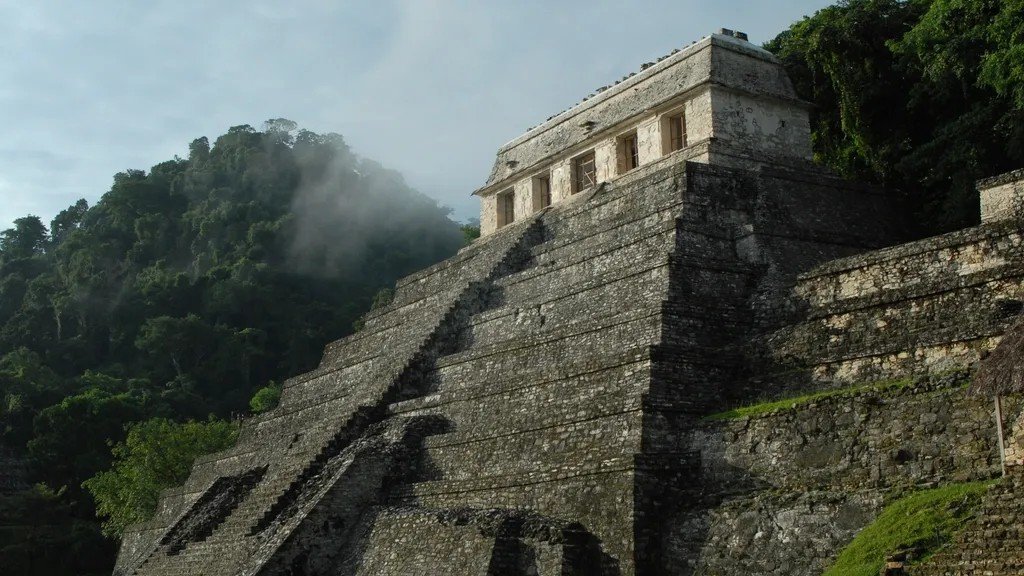 10 Incredible Archaeological Finds That Rewrote Human History