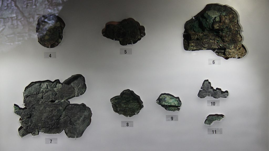 10 Ancient Objects Some Researchers Believe Shouldn’t Exist in Their Time Period
