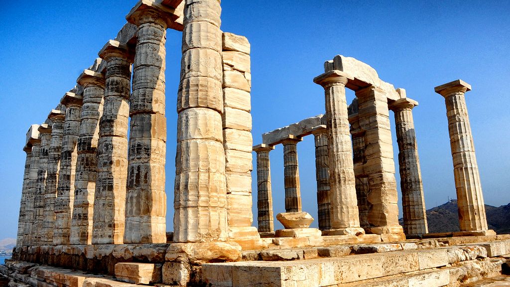 15 Ancient Ruins That Look Too Advanced for the Civilizations That Built Them