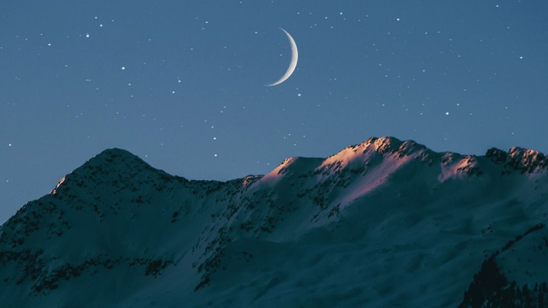 Taurus New Moon Blends Stability With Electric Shifts