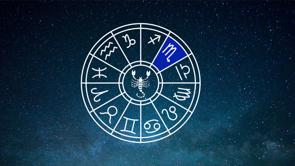 The Zodiac Signs Most Likely to Encounter a Ghost (And Why)