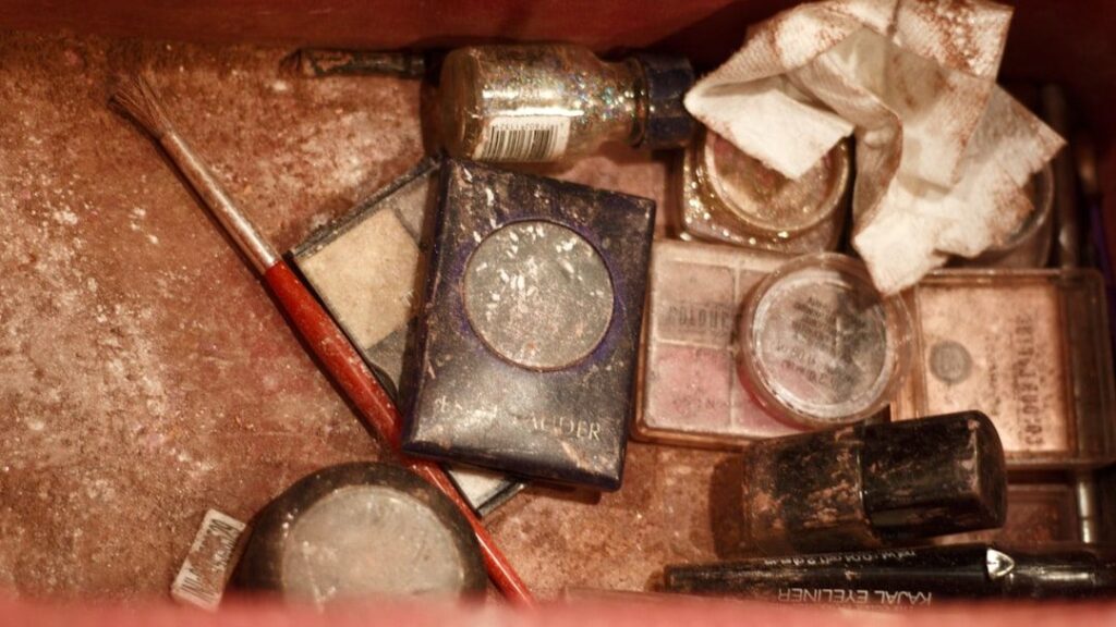 15 Disturbing Items Pulled From the Great Lakes That Authorities Won't Fully Explain