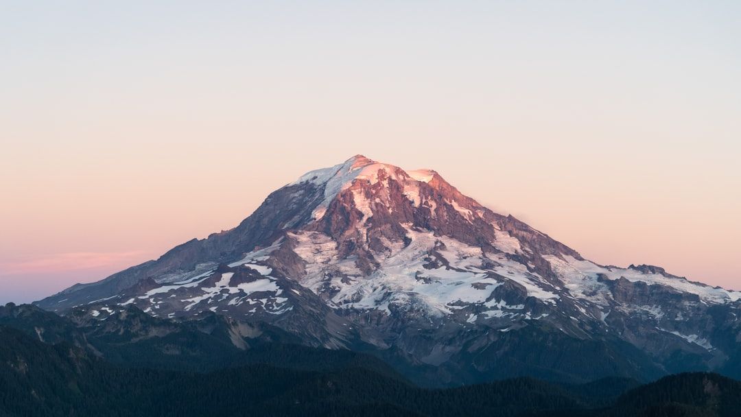Why Mount Rainier Is Called America’s Most Dangerous Volcano – And Why Seattle Has No Evacuation Plan