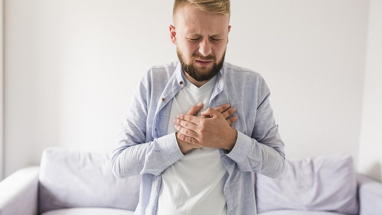 Your Body Knows When You’re About to Die: 7 Biological Warnings Most People Ignore
