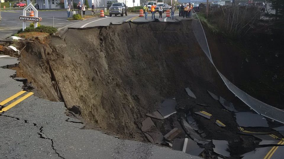 The 7 States Where Sinkholes Are Swallowing Entire Neighborhoods - Is Yours Next?