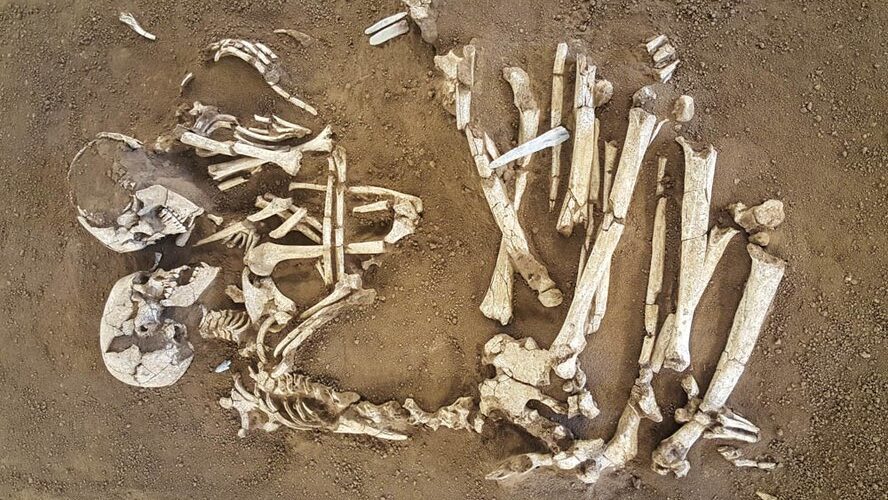 #17 The “Lovers of Valdaro” and Other Ambiguous Burials