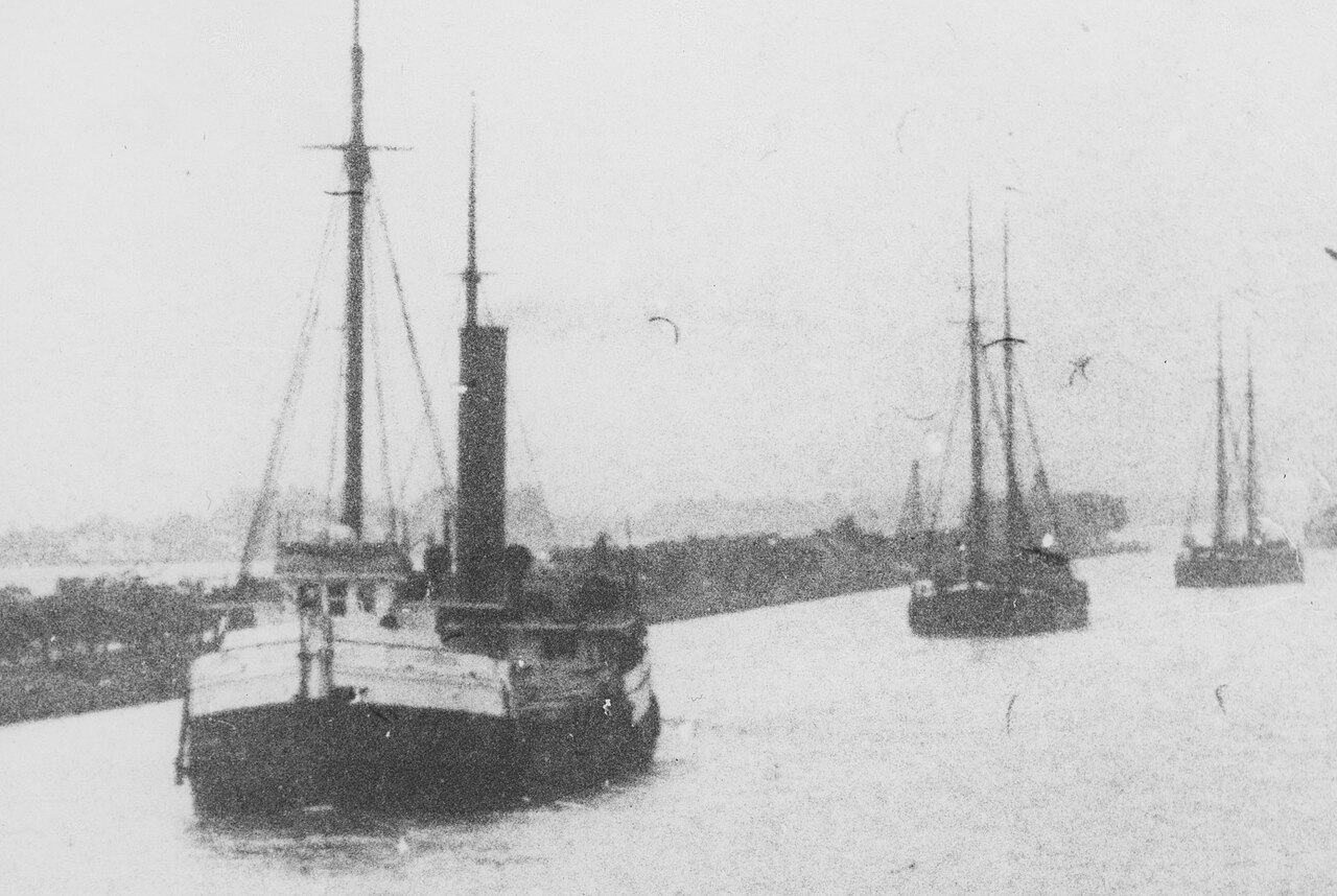 3. The 1914 Lumber Carriers – Curtis and Selden Marvin, Lost In A Single Storm