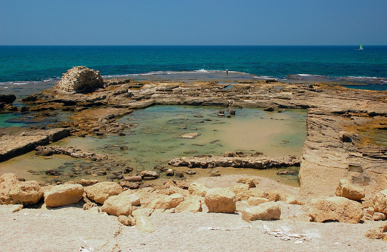 #21 The Roman Concrete Of Seawalls: Material Science That Outlasts Us