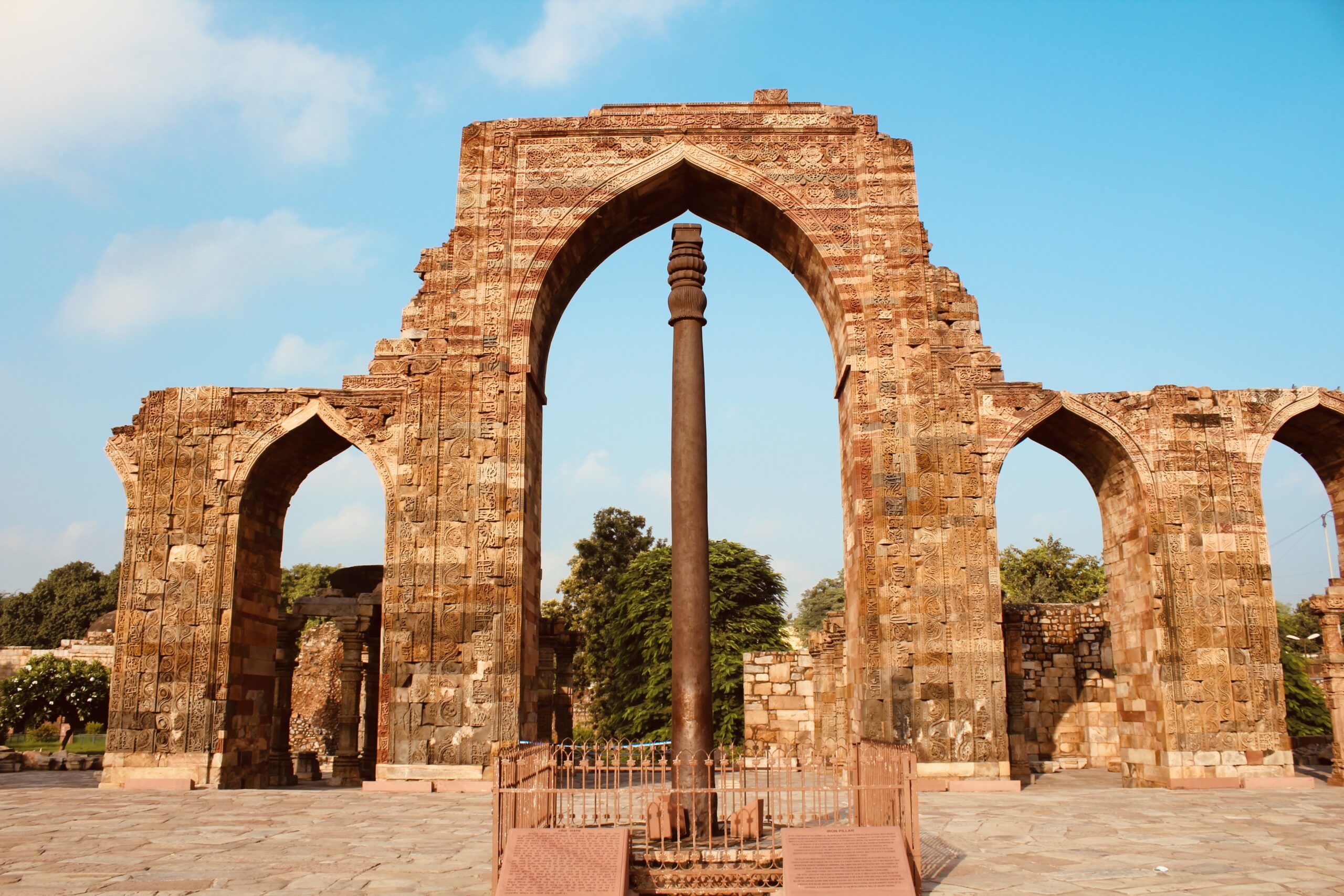 #15 The Iron Pillar Of Delhi: Rust‑Resistant Metal From Antiquity