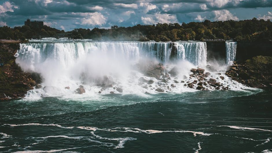Niagara Falls Is Losing Water – And Engineers Just Discovered Where It's Actually Going