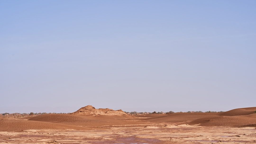 Archaeologists Just Found 260 Mysterious Burial Monuments Across The Sahara