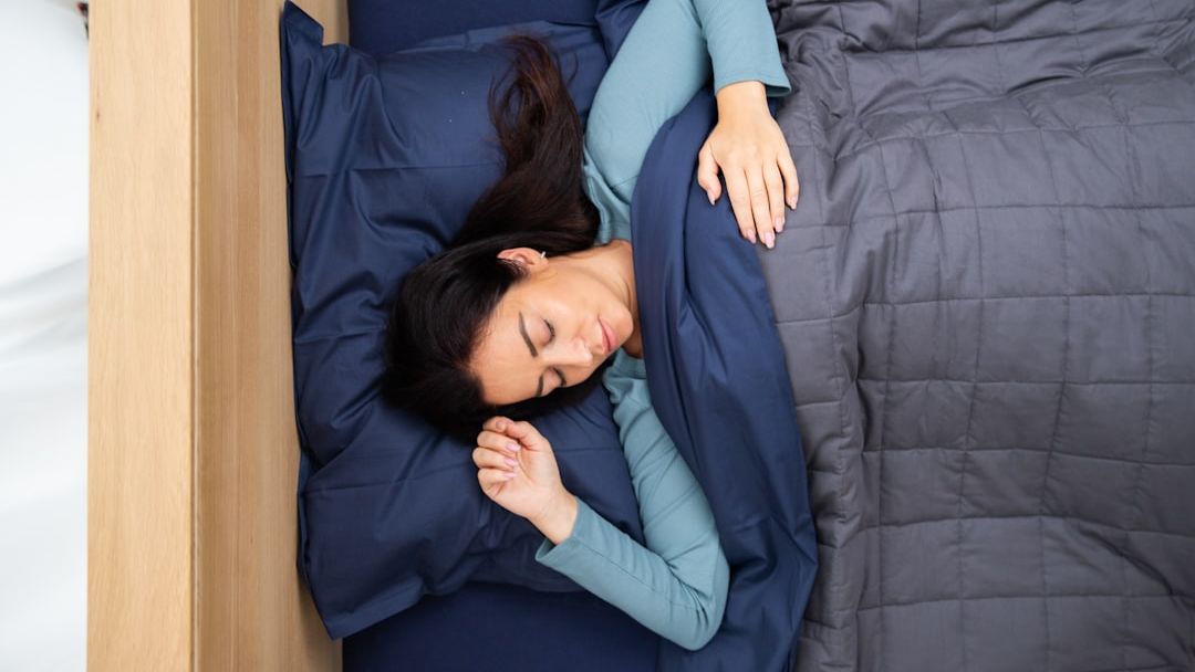 If You Sleep With Your Hands Above Your Head, Sleep Scientists Say Your Brain Is Processing Unresolved Trauma