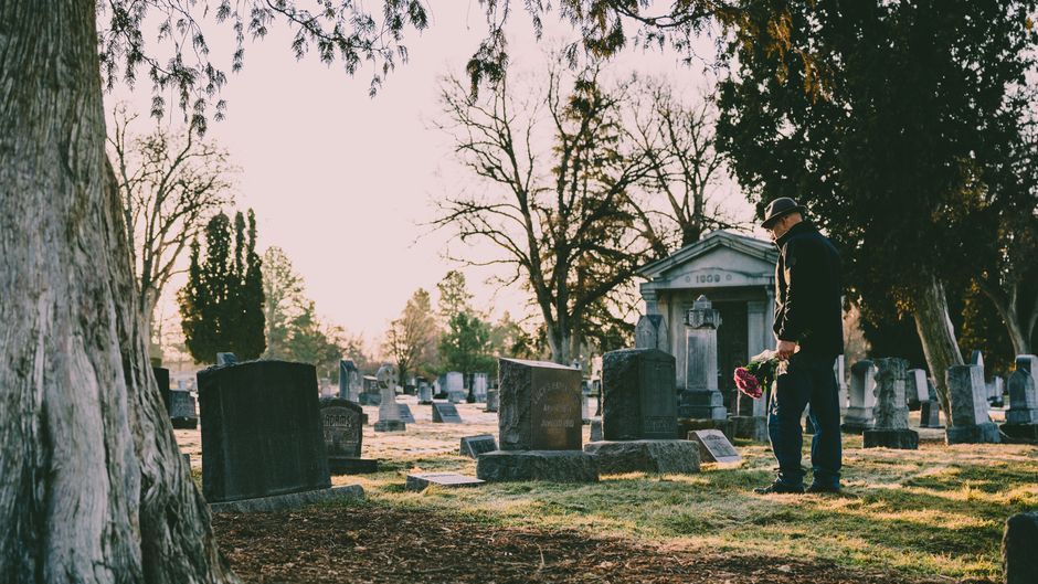 The Strange Relationship Between Consciousness and Mortality