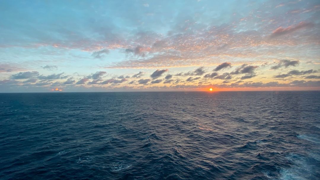 Oceanography Says a Layer of Water Exists in the Pacific That Has Not Mixed With the Surface in Over a Thousand Years and What Lives There Defies Current Classification