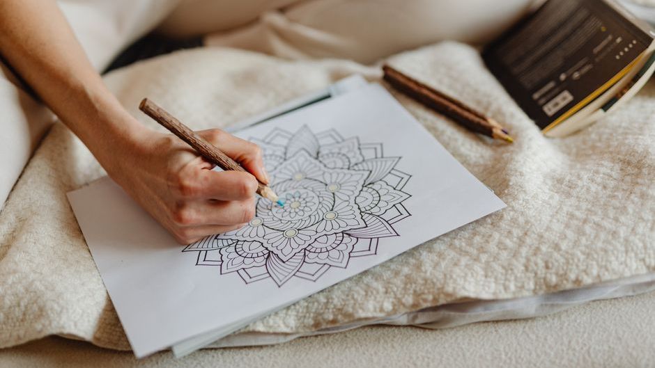 Neuroscience Says People Who Lose Track of Time Completely While Creating May Be Entering the Same Brain State Documented in Tibetan Monks During Deep Meditation