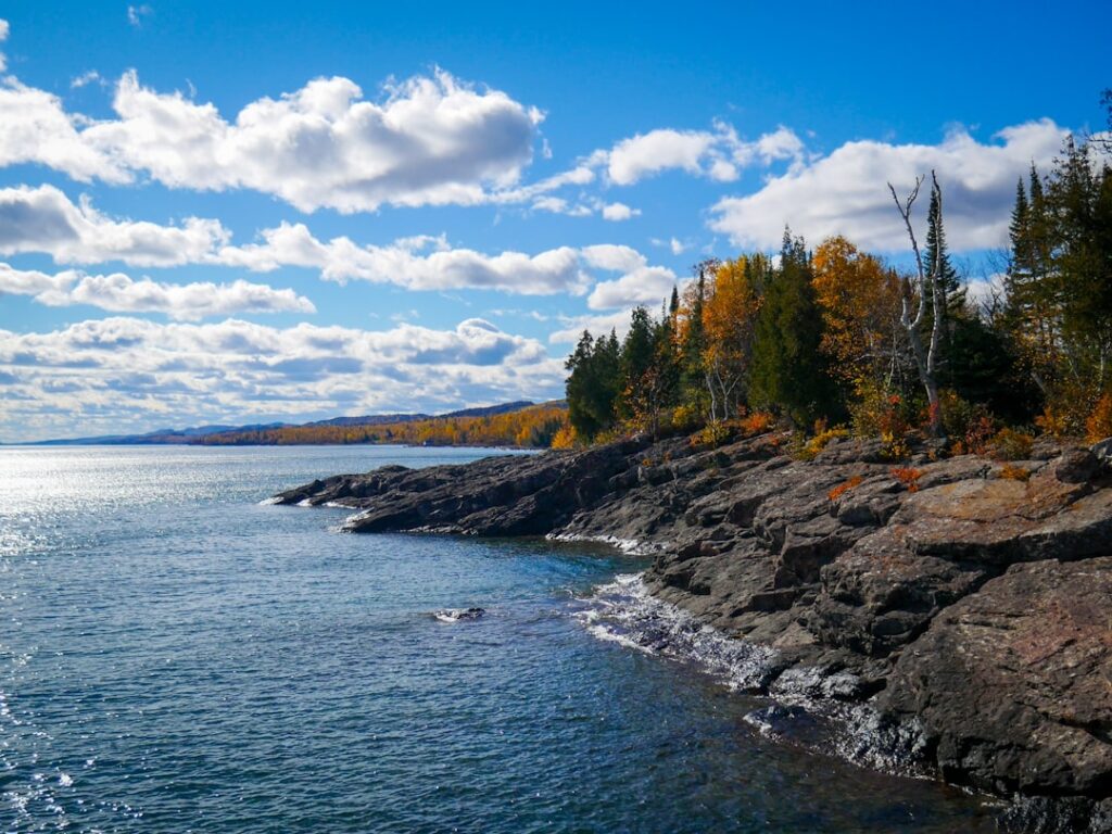 Lake Superior Just Started Behaving Like an Ocean – And NOAA Says It's Rewriting Freshwater Science