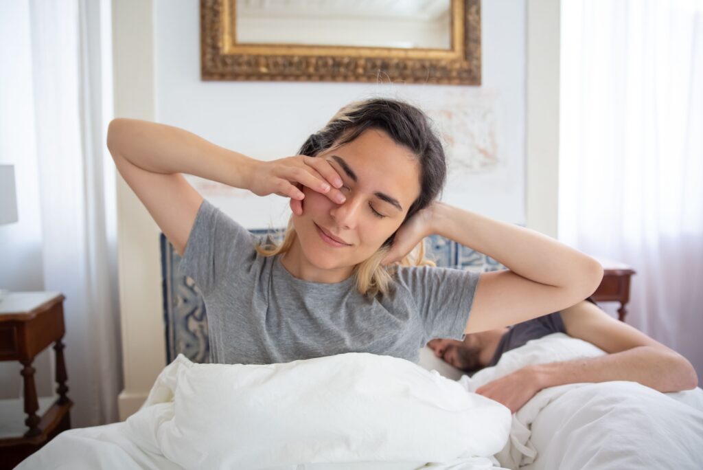 If You Wake Up Feeling More Tired Than When You Went to Sleep, Sleep Medicine Says Your Brain Is Entering REM at the Wrong Time and Processing Memories Backwards