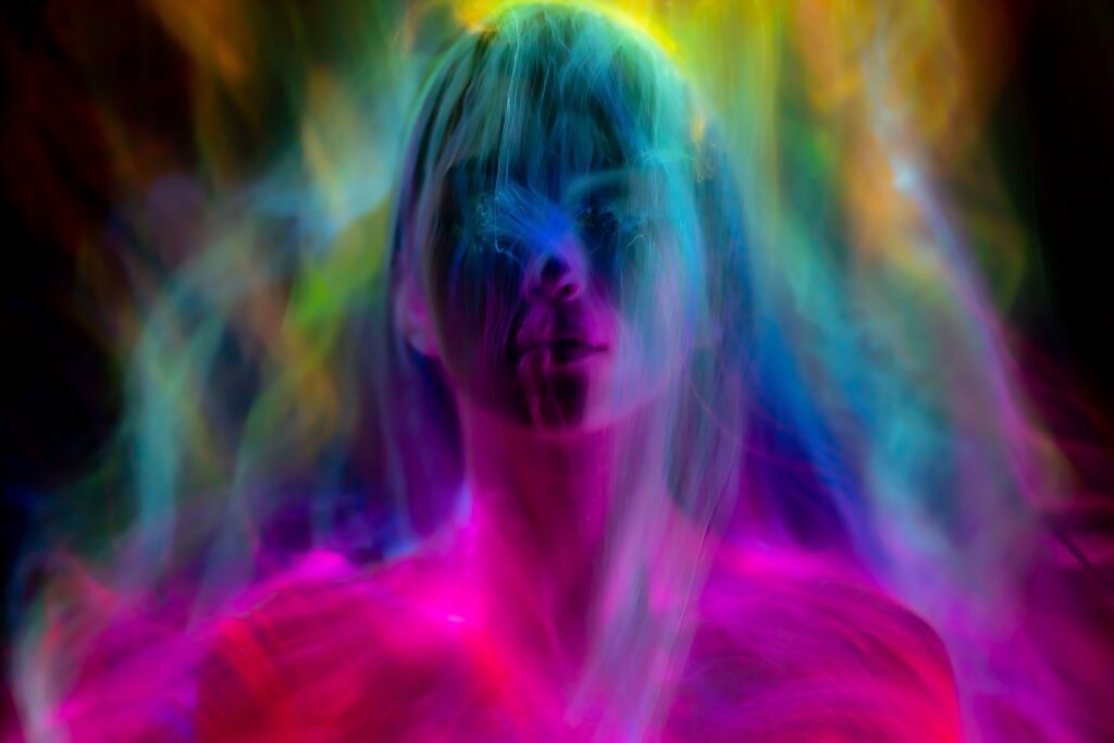 Neuroscience Says Your Sense of Self Can Temporarily Disappear While the Brain Continues Processing the World Around You