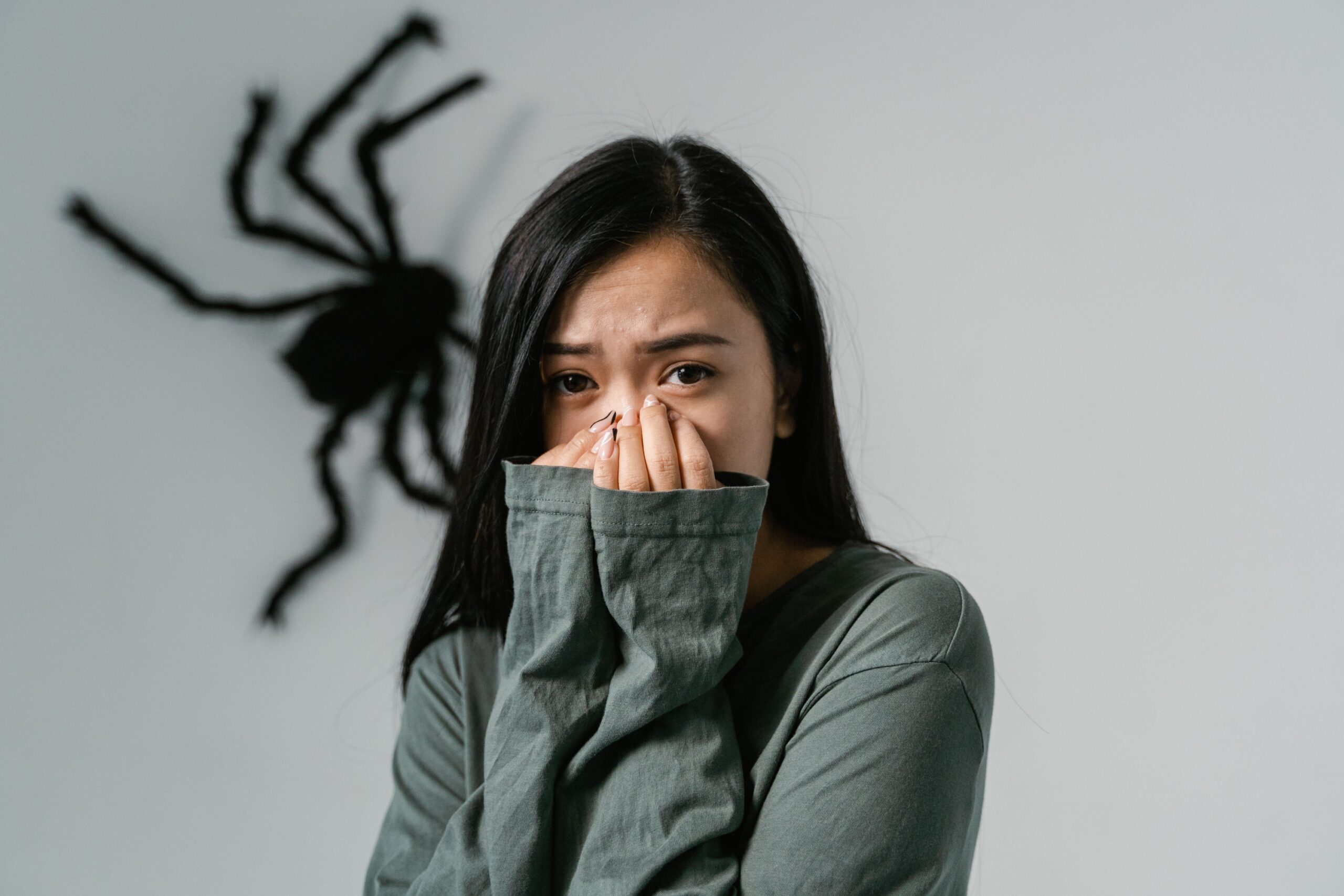 Neuroscience Says the Reason You Cannot Look Away From a Spider Even When You Want To Is Not Phobia – It Is an Ancient Threat-Detection Circuit That Has Never Been Updated