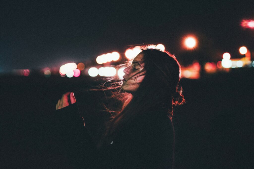 Neuroscience Says People Who Prefer Being Alone at Night Are Processing Threat Differently Than the Rest of the Population