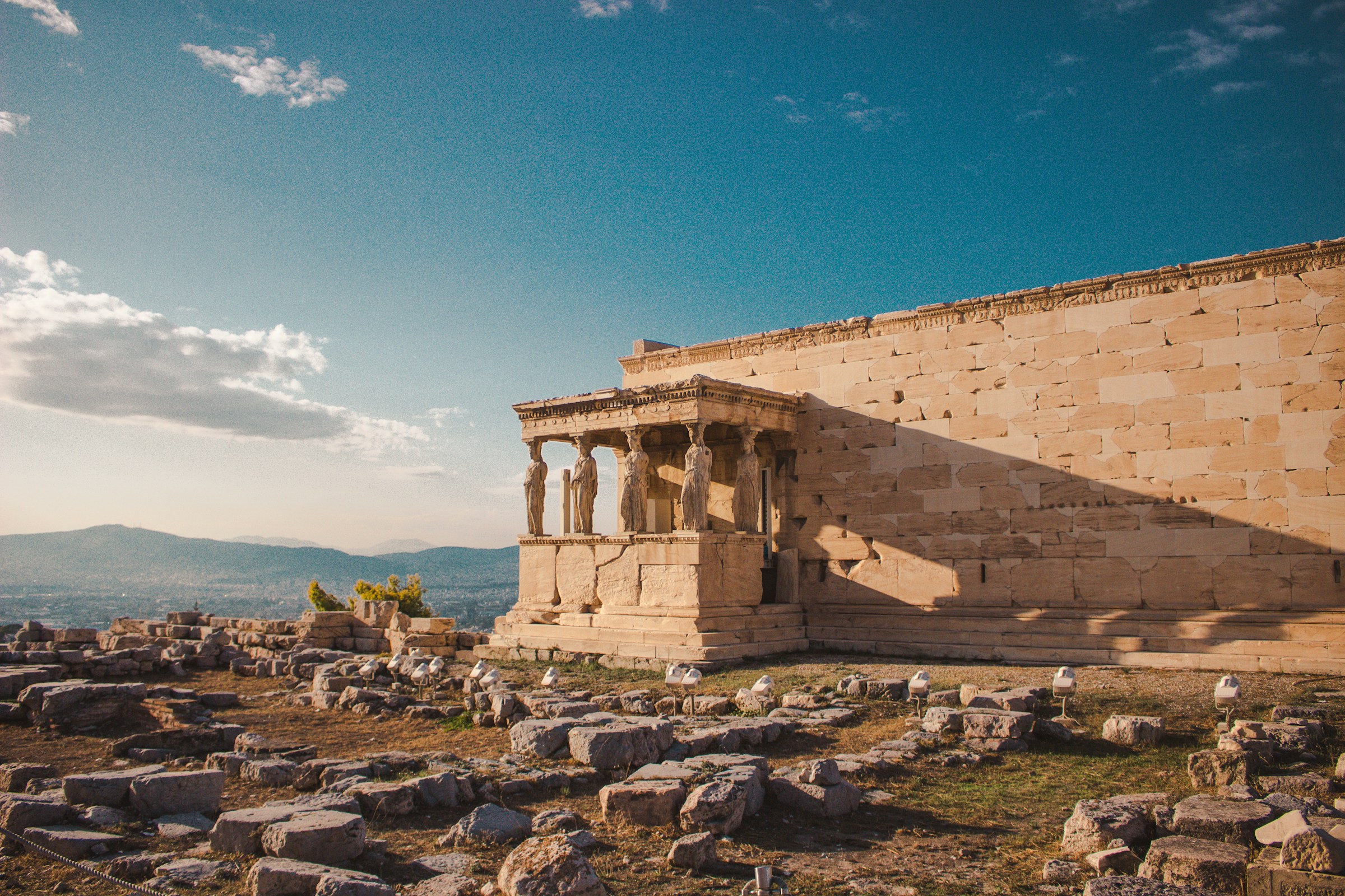 10 Ancient Structures Built With Engineering Techniques That Didn’t Exist at the Time According to the Accepted Timeline