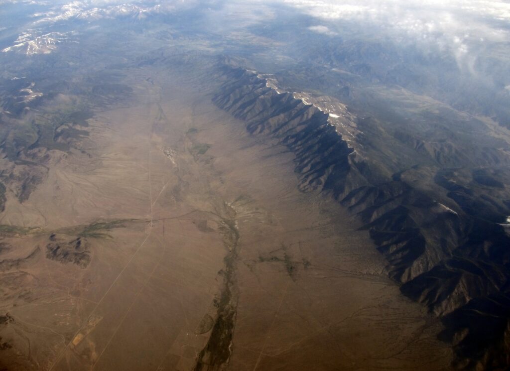 9 Geological Events That Happened Simultaneously on Opposite Sides of the Planet Within the Same 72-Hour Window