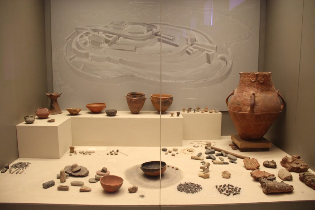12 Objects Found in Archaeological Digs Made From Materials or Using Technology That Did Not Exist in the Period of the Layer They Were Found In