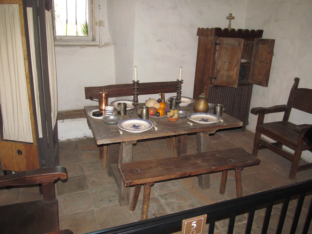 12 Abandoned Cities Left So Abruptly That Food Was Still on the Tables - and No Record of Why Has Ever Been Found