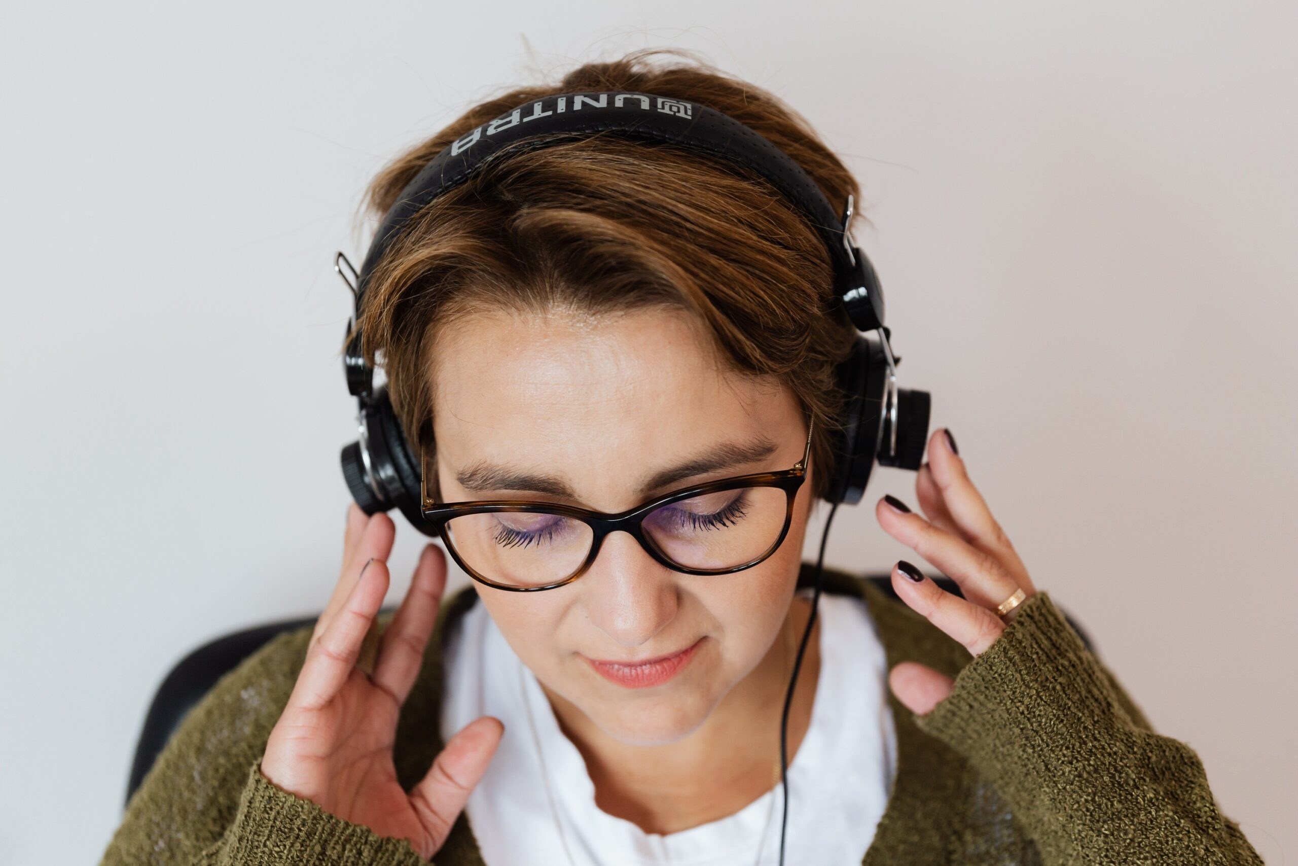Neuroscience Says the Feeling You Get When Music Gives You Chills Is Not an Emotional Response – It Is a Neurological Event With a Specific Name