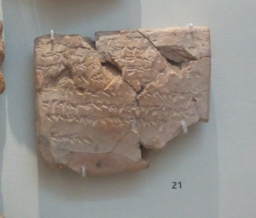 6 Artefacts Found at Sumerian and Egyptian Sites That Share Identical Construction Methods Despite the Civilisations Having No Known Contact