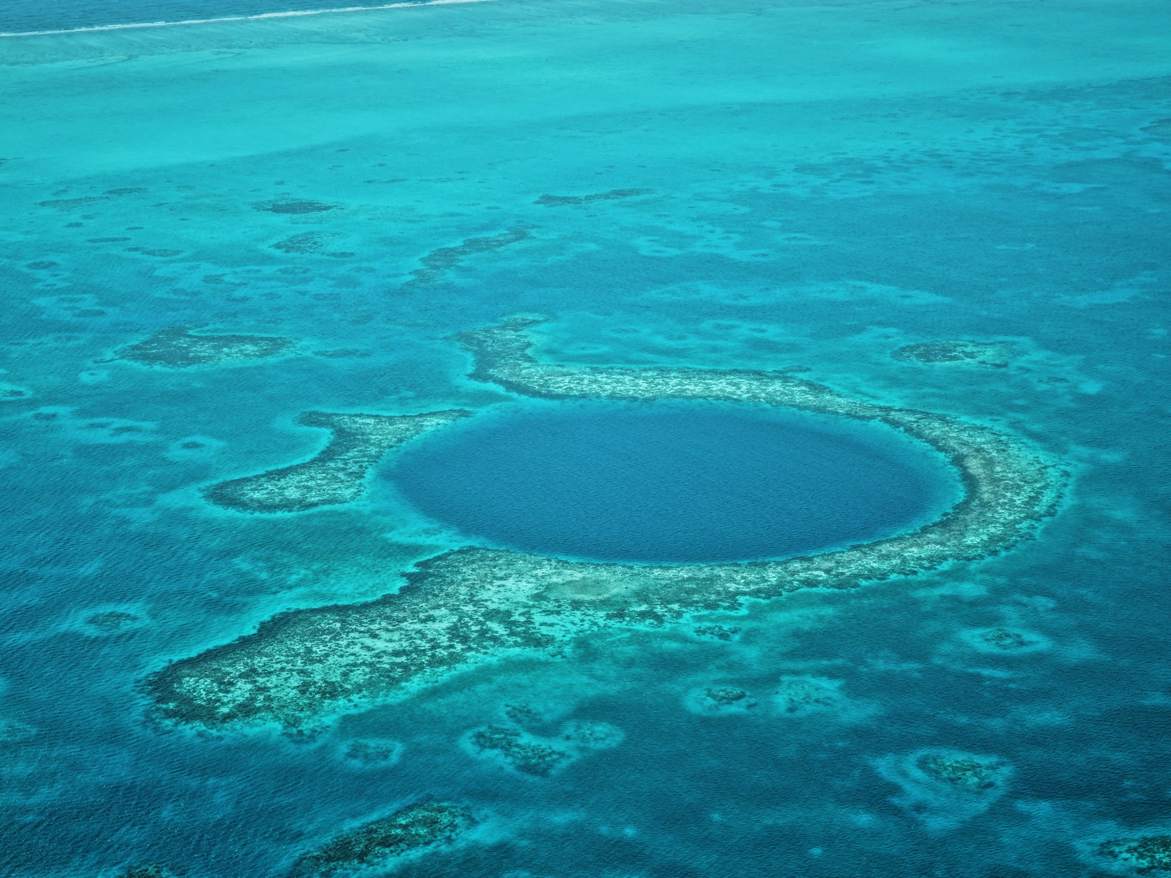 17 Underwater Discoveries Scientists Still Cannot Begin to Explain