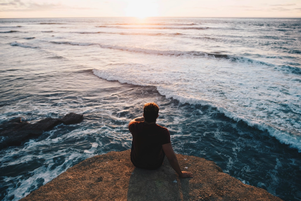 Psychology Says the Reason Some People Cannot Live Far From the Ocean Is Not Preference or Habit - It Is a Neurological Pull Toward a Sensory Environment the Brain Evolved to Register as Home and Has Never Stopped Looking For