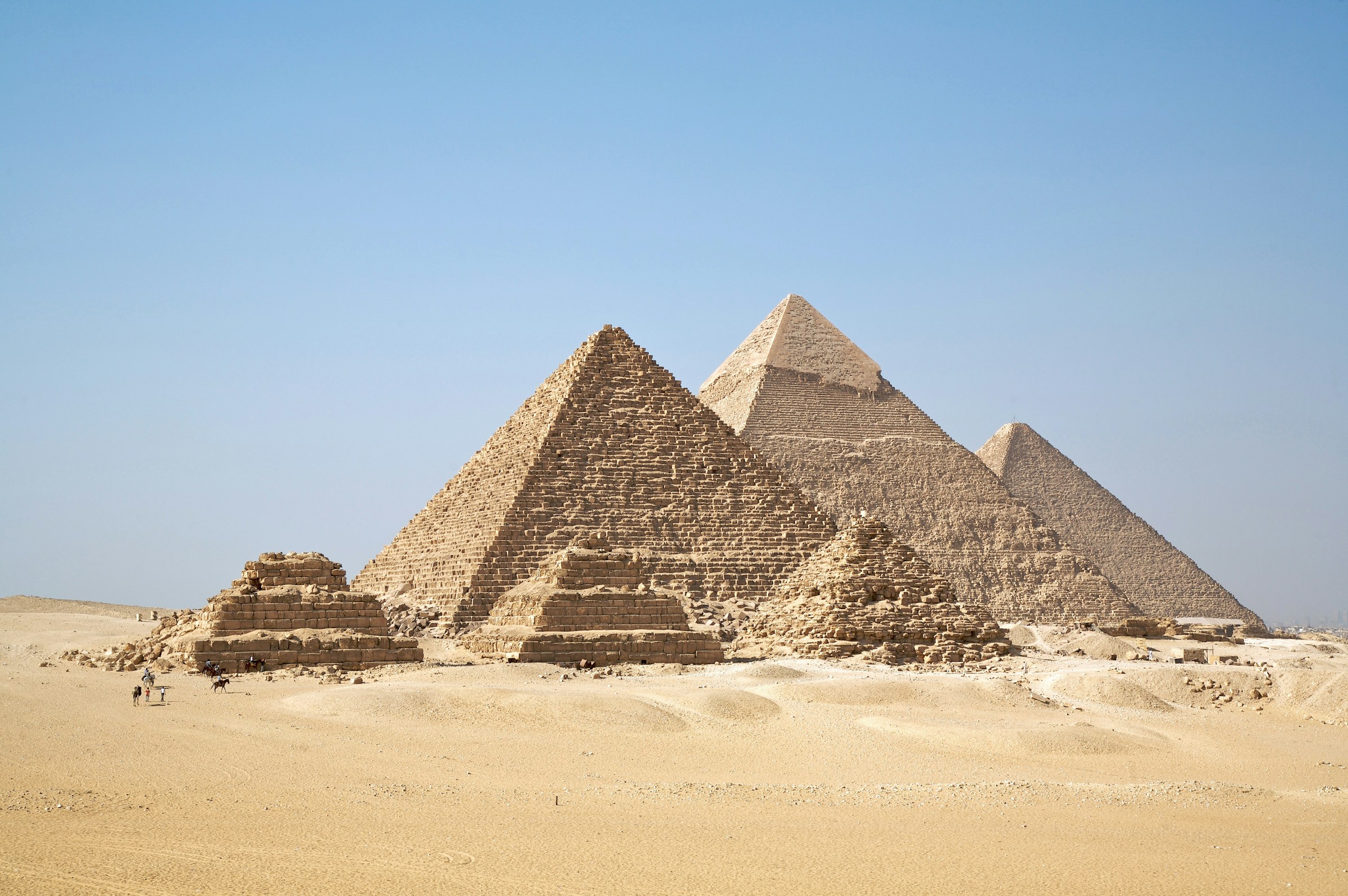 21 Megastructures No One Can Explain How Ancient Hands Built