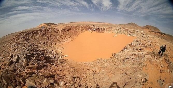 The 130-Foot-Wide Crater in Egypt's Desert That Preserved One of the Best-Documented Meteorite Impacts on Earth
