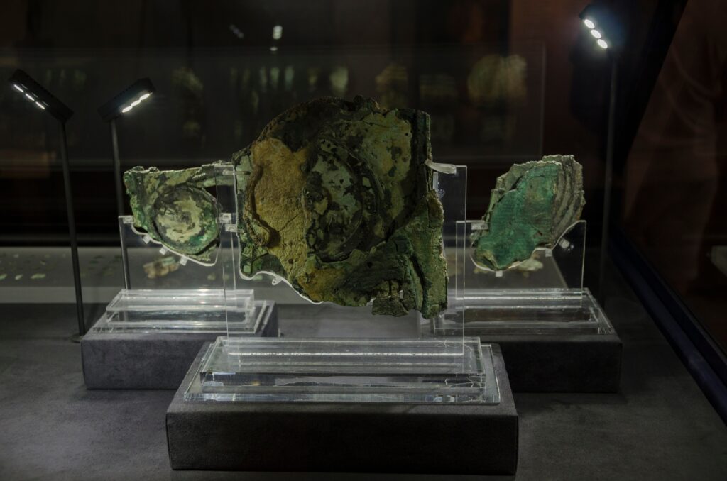 11 Objects Recovered From Layers They Could Not Possibly Belong To