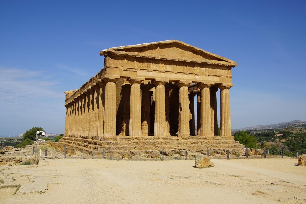 10 Sites Where Two Civilisations Appear in the Wrong Order