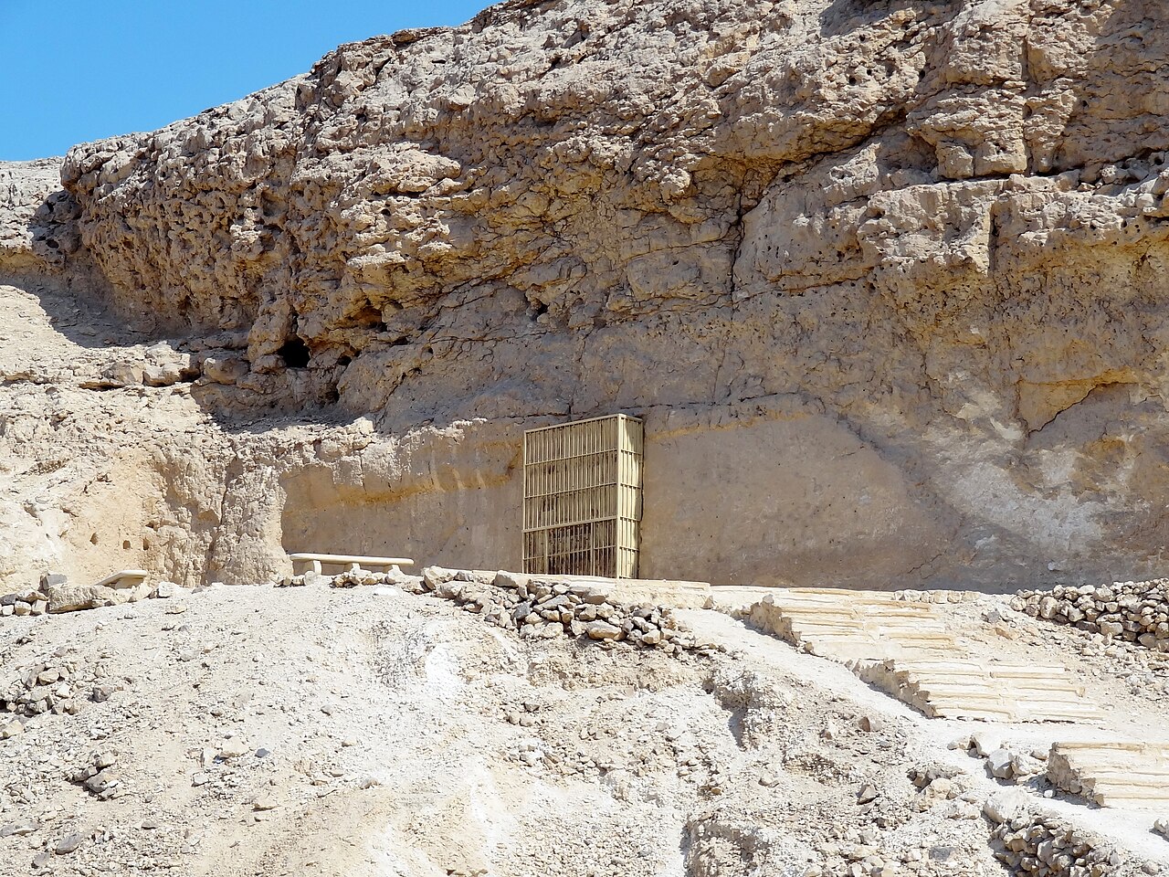 #4 - The "Heretic" Tombs at Amarna That Challenge Egypt's Theological Story 