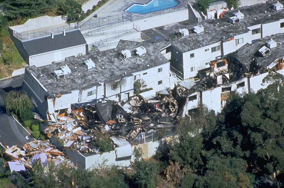 10. The 1994 Northridge Earthquake: Revealing Hidden Faults in Your Own Backyard