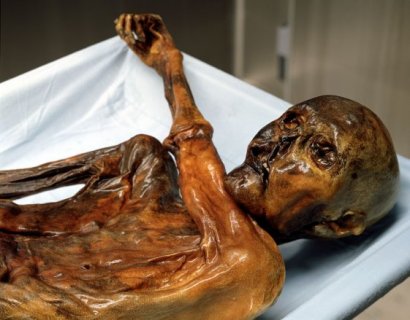 #2 - Ötzi the Iceman and the Border That Moved Overnight