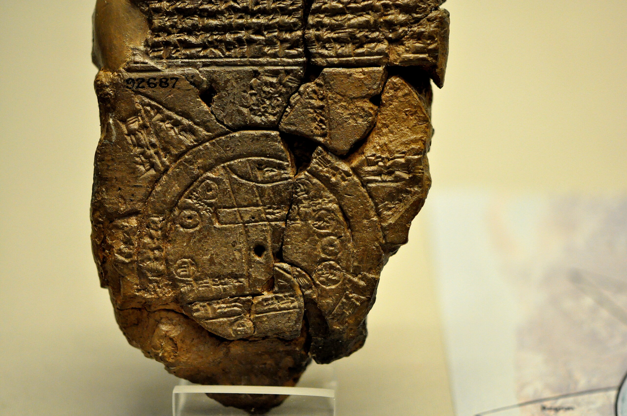 #14 – The Babylonian Tablet That Maps a Sky That Never Existed