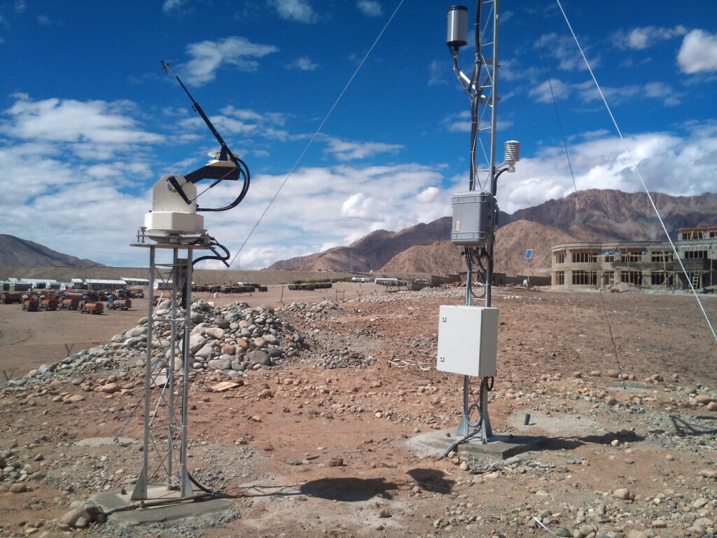 13 Things the Air Does Before Rain That Instruments Can Measure