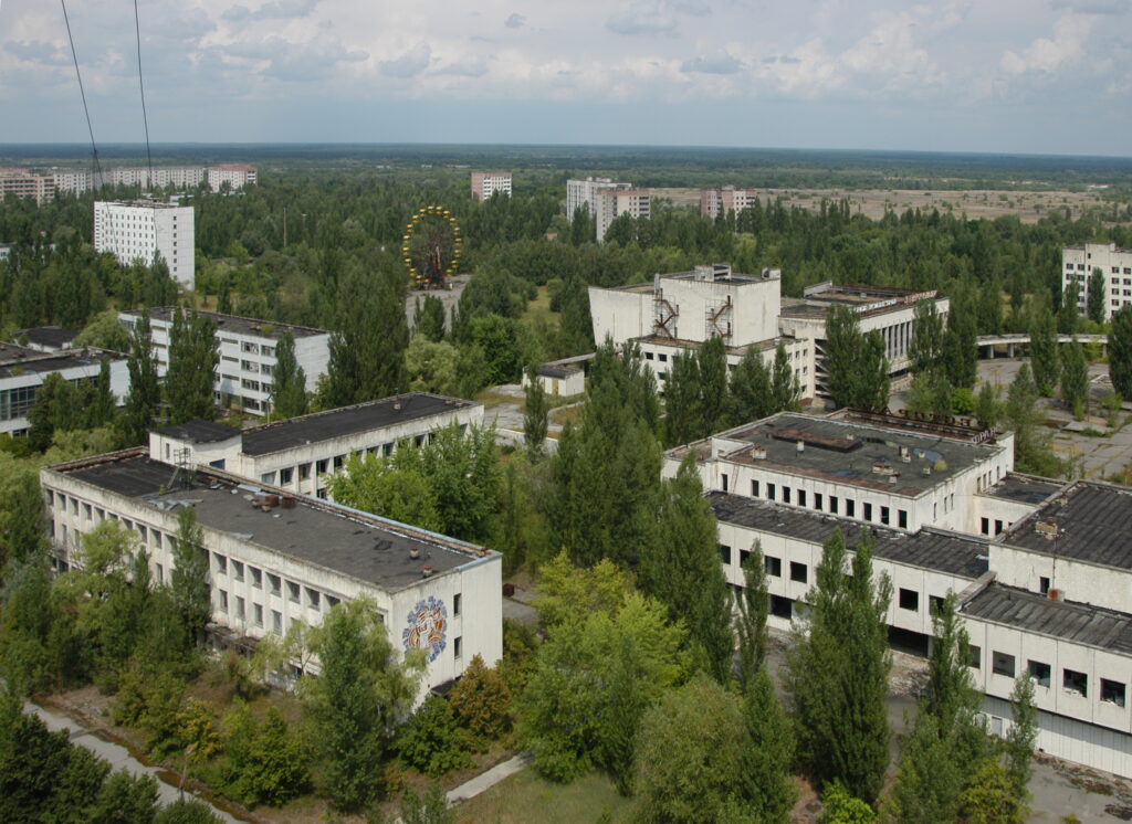 13 Places Abandoned While the Buildings Were Still New