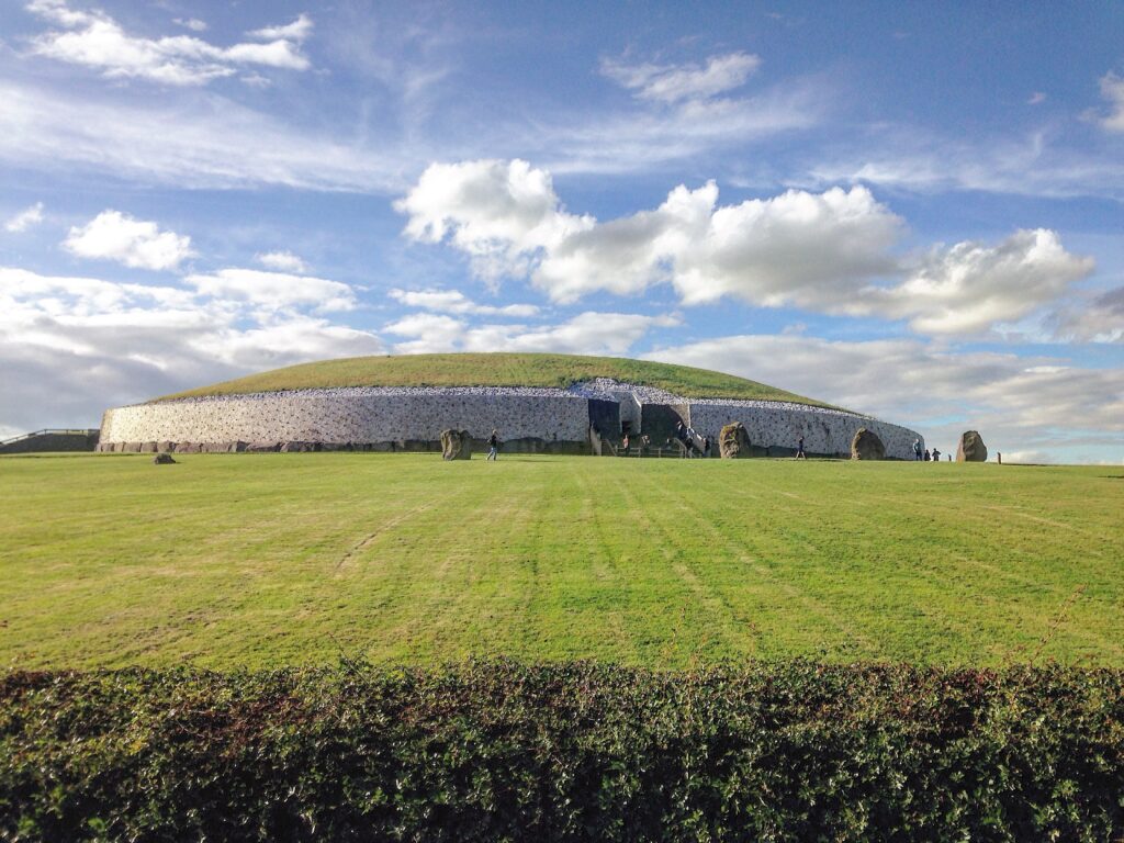 13 Buildings Oriented to the Shortest Day and Nothing Else