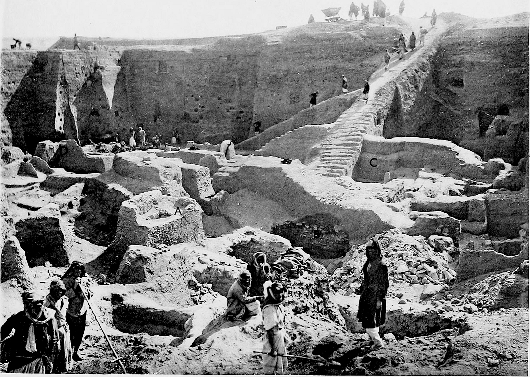 #7 The Royal Tombs of Ur: Ancient Burial, Ancient Loot
